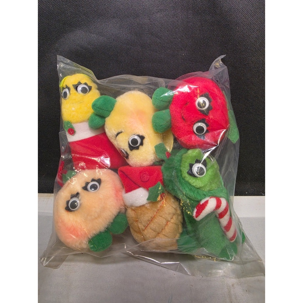 Vtg 1991 Christmas Yumkins Del Monte Adorable Fruit Plush Stuffed Toy 6 total